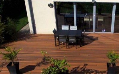 Terrasse de plain-pied en bois composite fiberon