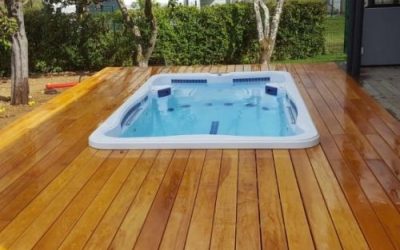 Terrasse jacuzzi en bois exotique Garapa