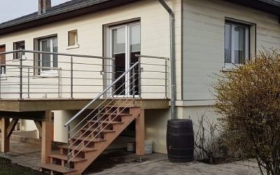 Terrasse sur pilotis en bois exotique Cumaru de 16m²