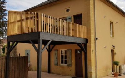 Terrasse sur pilotis en bois exotique Cumaru de 20m²