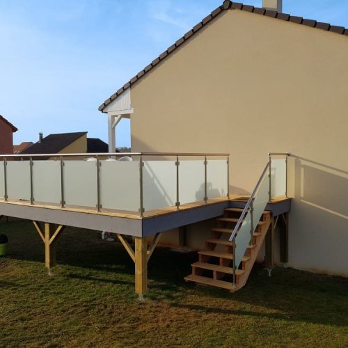 Tereny-Terrasse-sur-pilotis-Bois-Mélèze-20m²-Mancieulles-Thionville-Metz-Moselle-Lorraine-Luxembourg