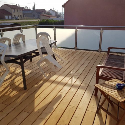 Tereny-Terrasse-sur-pilotis-Bois-Mélèze-20m²-Mancieulles-Thionville-Metz-Moselle-Lorraine-Luxembourg