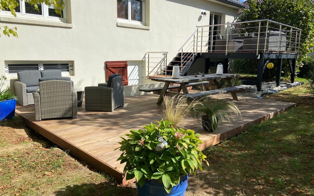 Terrasse Pilotis et de plain-pied en Cumaru de 40m2