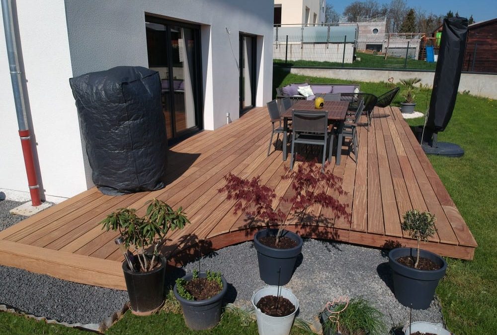 Terrasse de plain-pied en bois exotique Cumaru 37m²