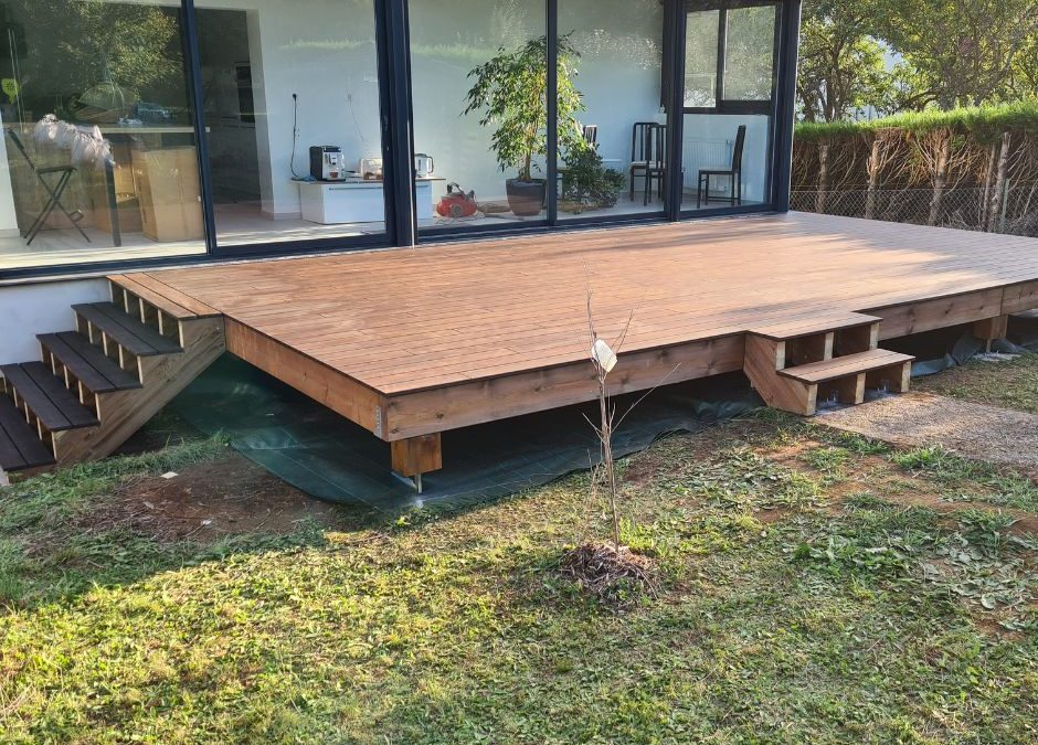 Terrasse surélevée en bambou de 29m2