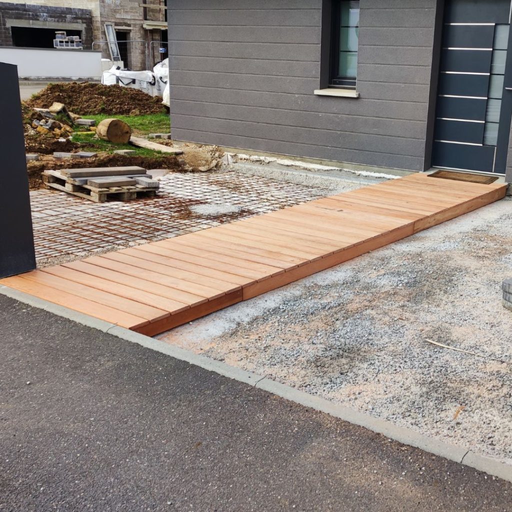 terrasse-bois-allee-entree-tamarindo-bois-exotique-tereny-moselle-cuvry-metz-luxembourg