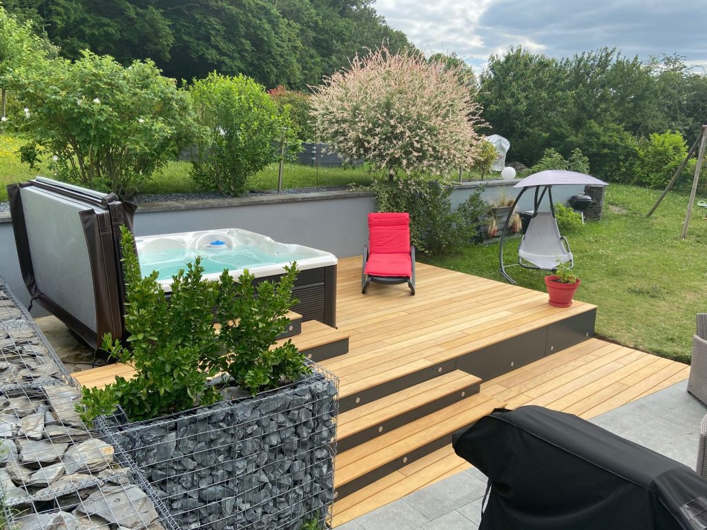 terrasse-bois-spa-garapa-bois-exotique-tereny-buding-moselle-fundermax