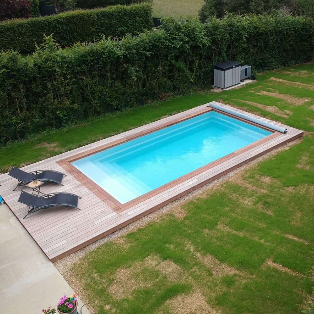 Terrasse-piscine-terrasse-ipe-lorraine-piscines-tereny-feves-moselle-ipe-grise-terrasse-25m2-piscine-rectangulaire