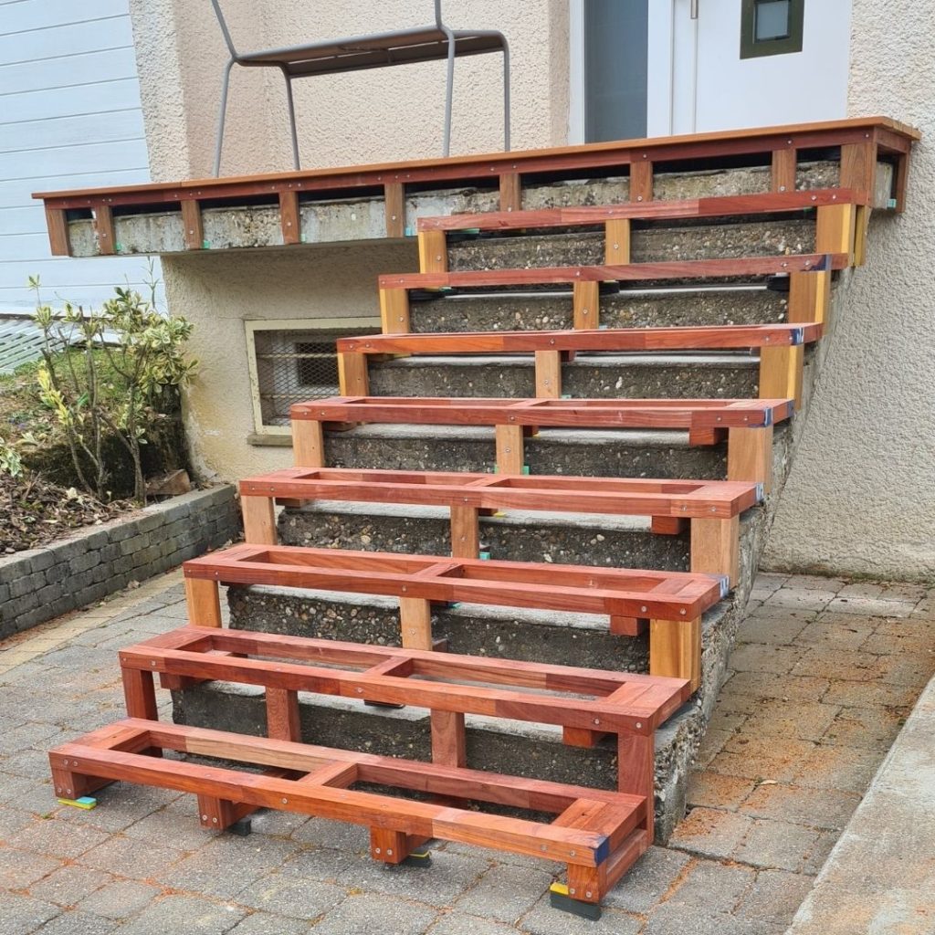 rénovation marches-rénovation escaliers-tereny-veymerange-bois exotique-tigerwood-marches béton