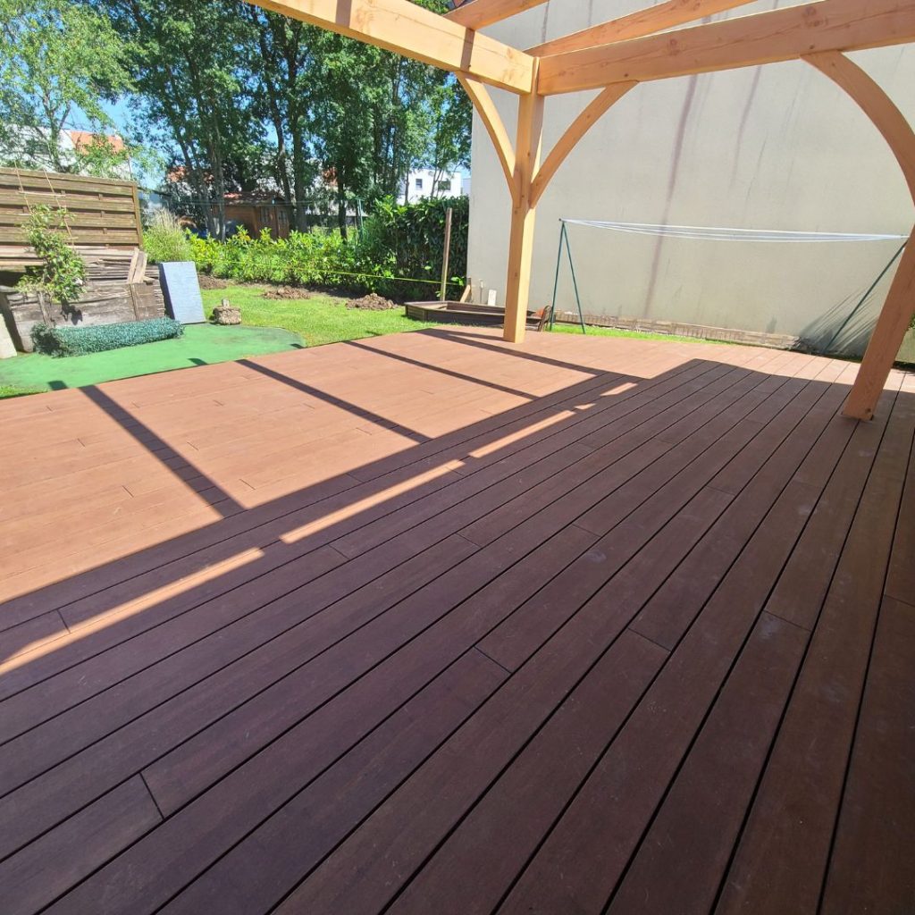 terrasse bois-rénovation terrasse- bambou caramel-éclairage Led Terrasse-tereny-les étangs-moselle-40m2