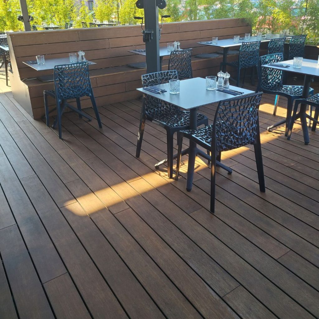 terrasse-restaurant-laurina-thionville-tereny-terrasse-bois-amenagement-exterieur-moselle-luxembourg-