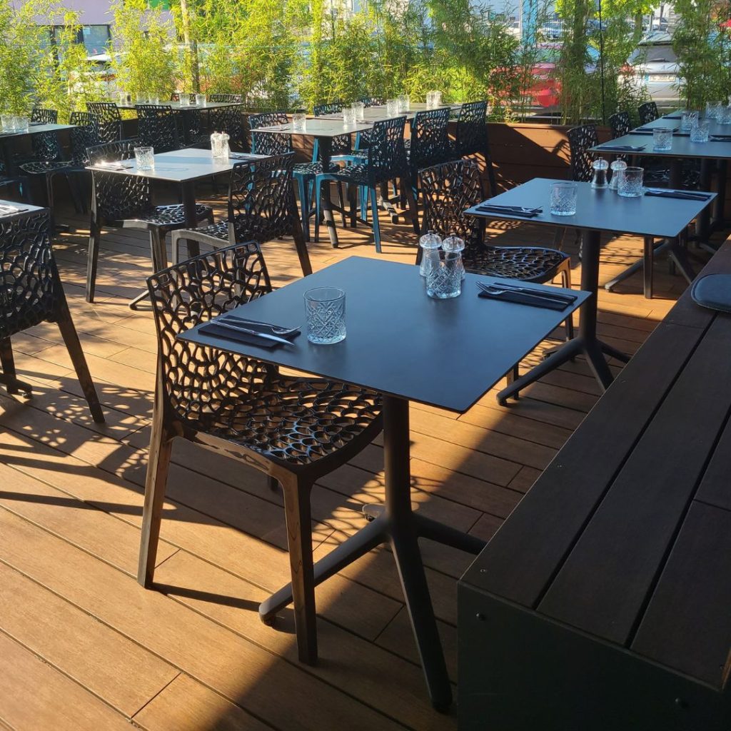 terrasse-restaurant-laurina-thionville-tereny-terrasse-bois-amenagement-exterieur-moselle-luxembourg-
