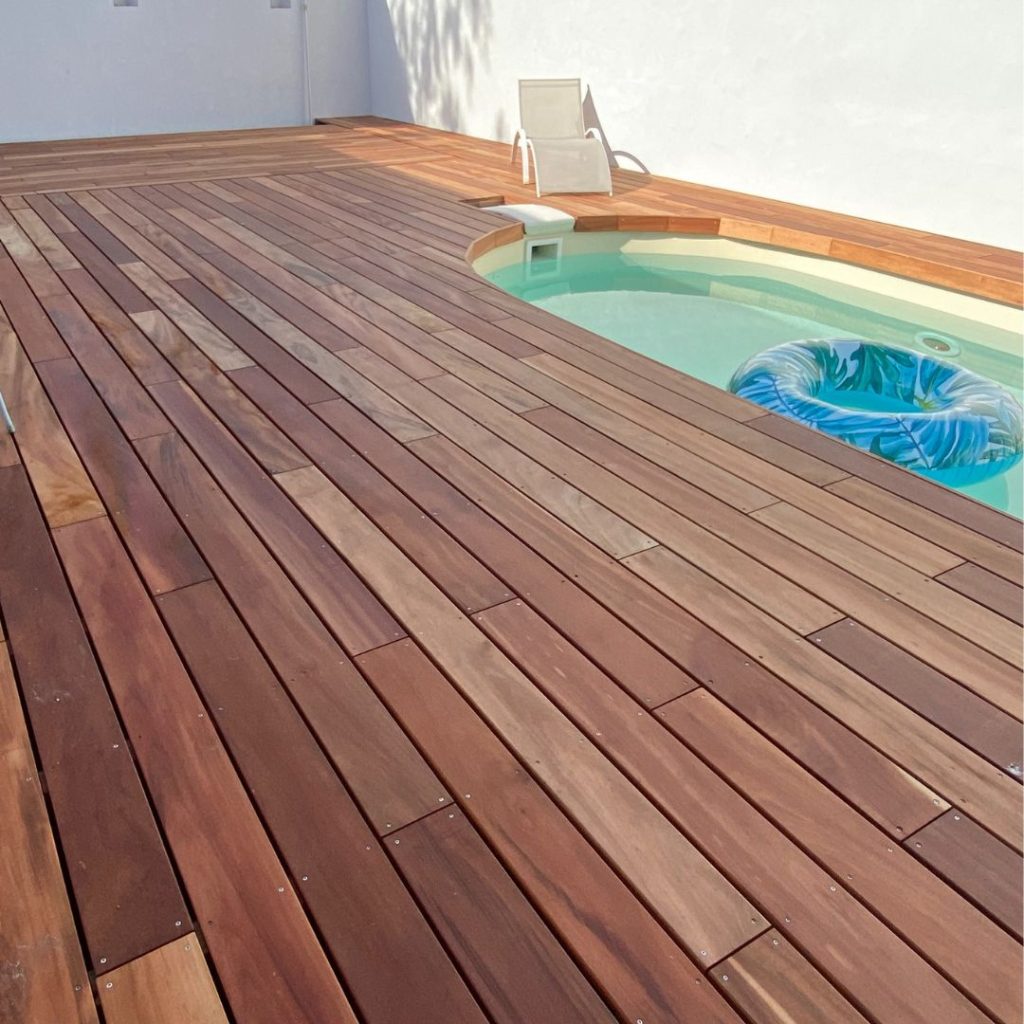 terrasse piscine waterair-tereny-terrasse bois-bois exotique-muiracatiara-tigerwood-margelle bois-luttange-moselle