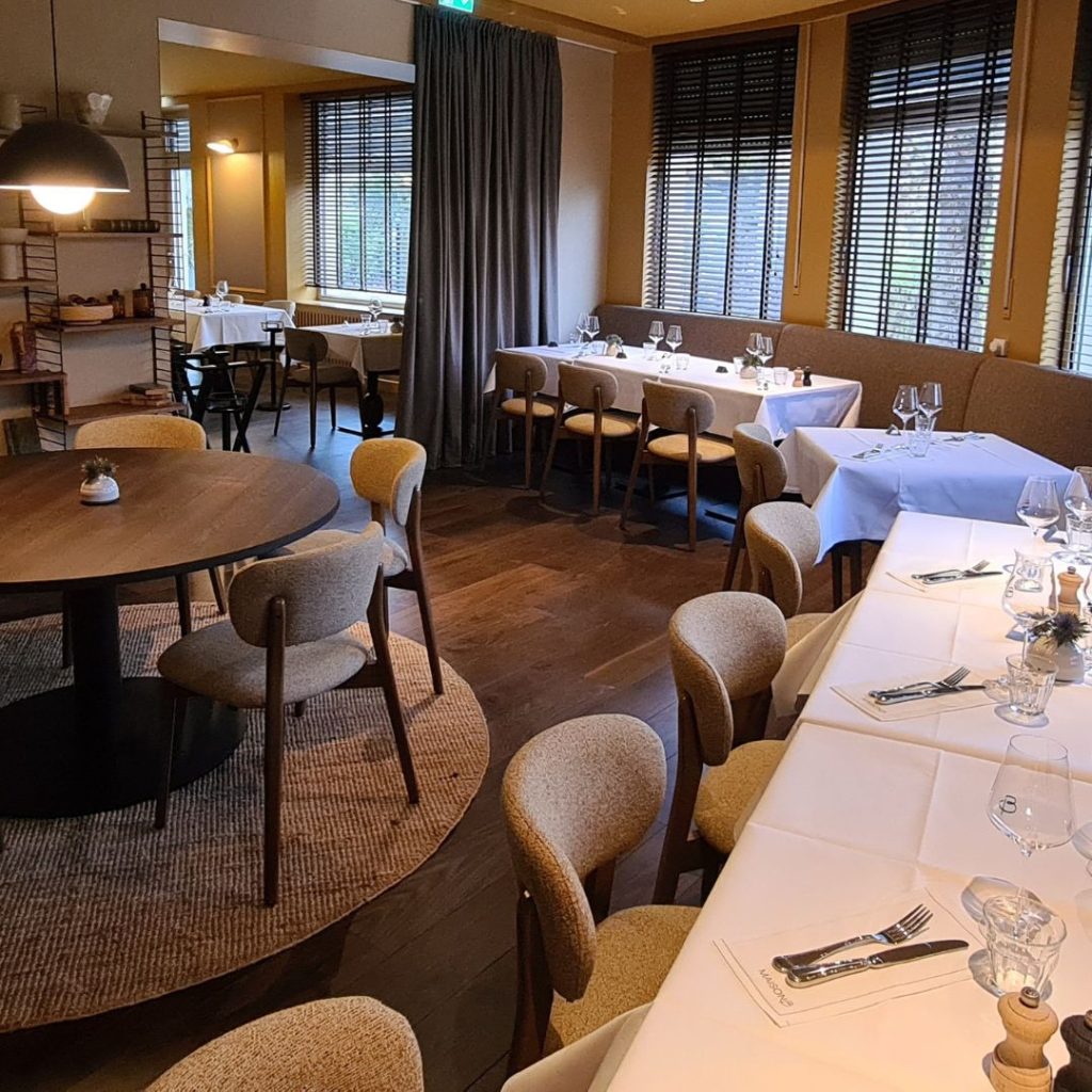 Maison B-tereny-parquet-pose parquet-rénovation-design parquet-moselle-luxembourg-restaurant-brasserie