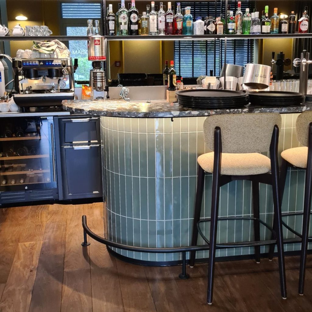 Maison B-tereny-parquet-pose parquet-rénovation-design parquet-moselle-luxembourg-restaurant-brasserie