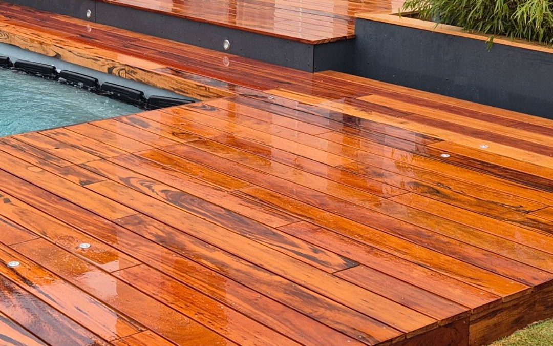 Entretien d’une terrasse en bois : le guide complet pour la garder belle des années